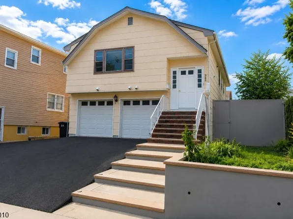 389 Madeline Ave, Garfield City, NJ 07026