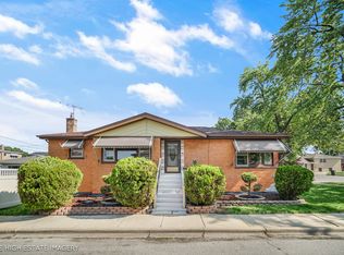 11258 S Trumbull Ave, Chicago, IL