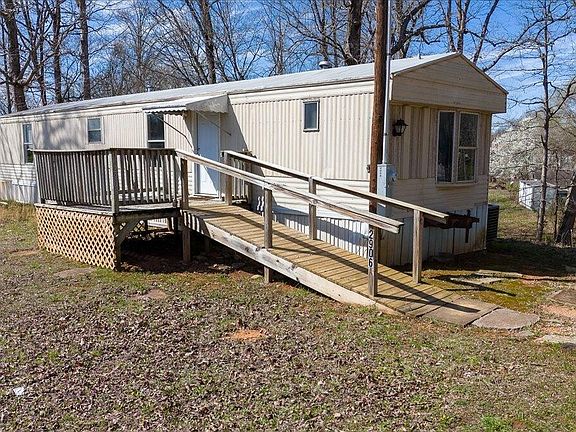 3rd image of 2906 New Blockhouse Rd