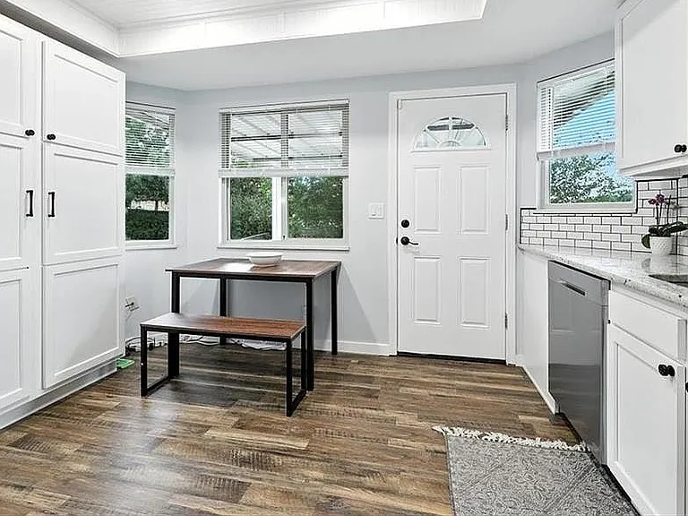 1538 W Owen Cir — Photo 18