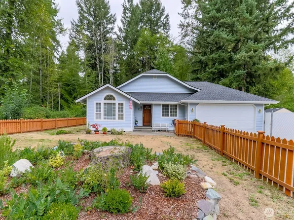 8303 170th Street E, Puyallup, WA 98375