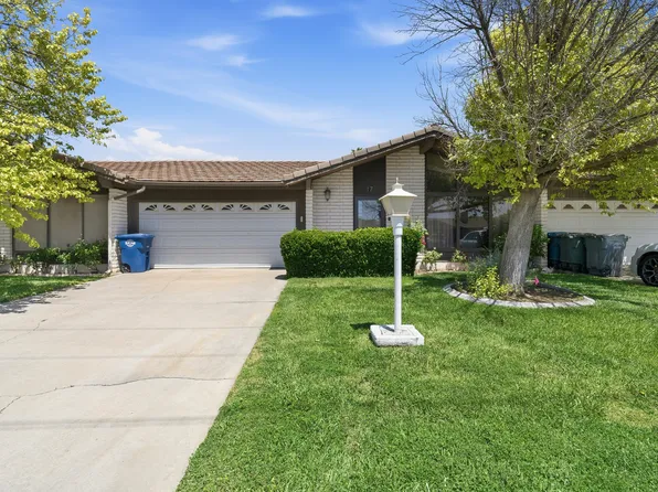 55 E 700th St S #17, Saint George, UT 84770