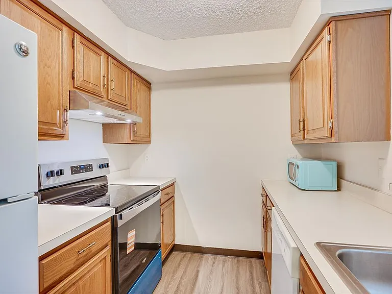 2310 Aspen Dr — Photo 12