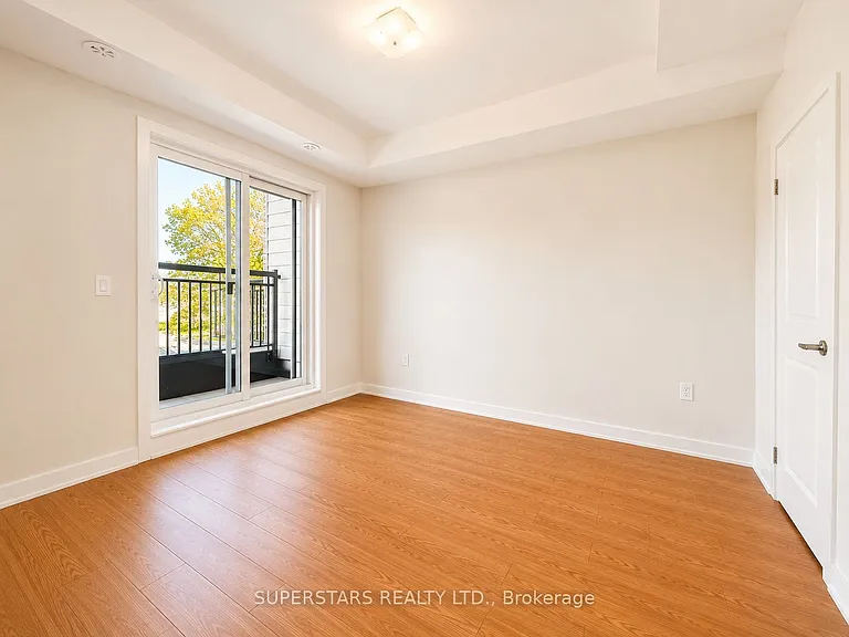 15100 Yonge St #207 — Photo 9