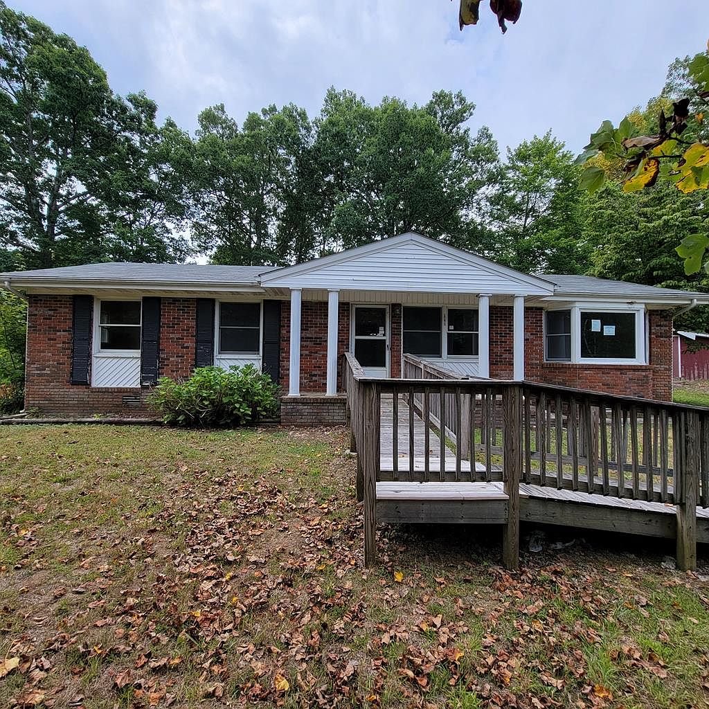 12765 Highway 70 W, Sparta, TN 38583 | Zillow