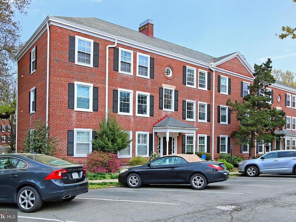 1st image of 4817 31st St S APT B2