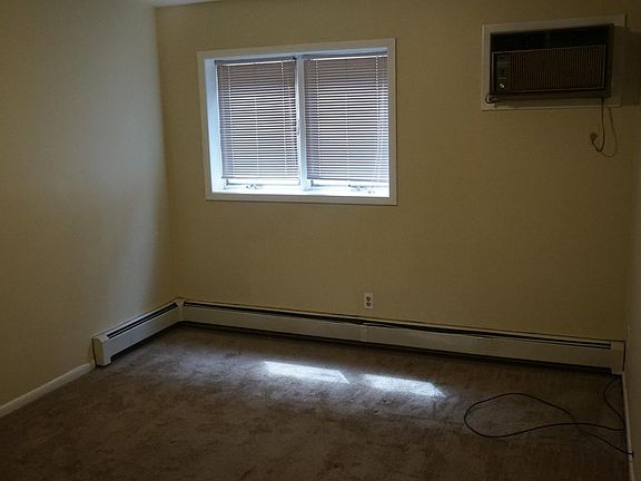4th image of 42 Dinallo St