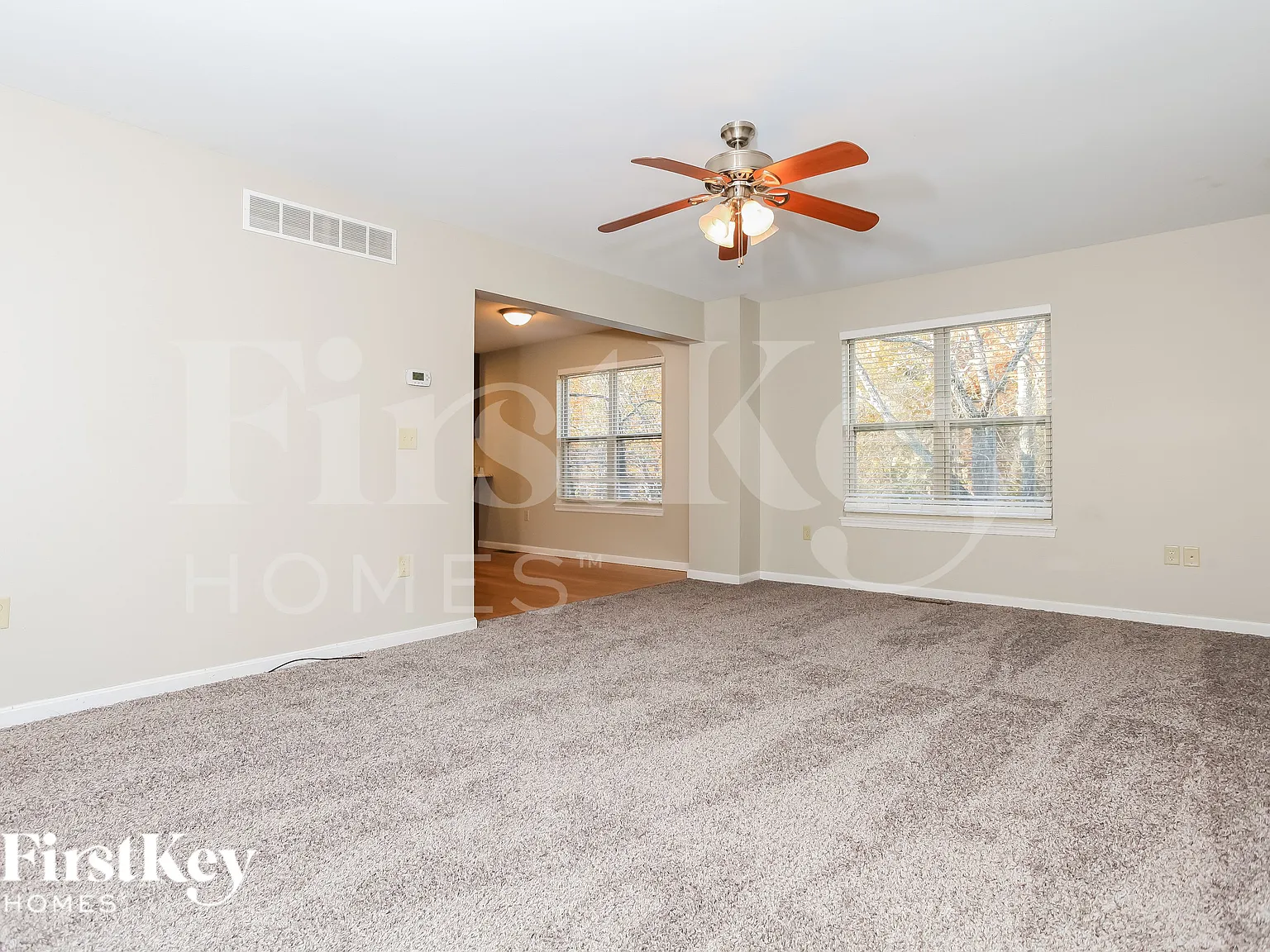 4 bed, 2.5 bath, 2069 sqft, $2,915 — Photo 3