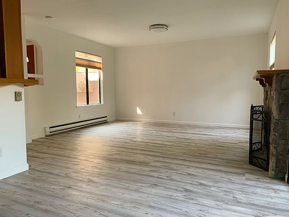 5th image of 2523 Royalridge Way