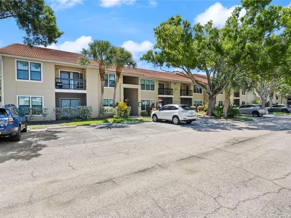 4020 Crockers Lake Blvd APT 527, Sarasota, FL 34238