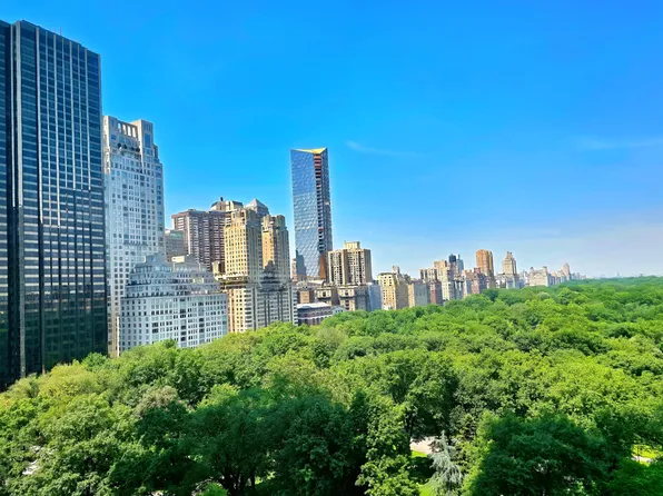 210 Central Park South 17D image 3 of 22
