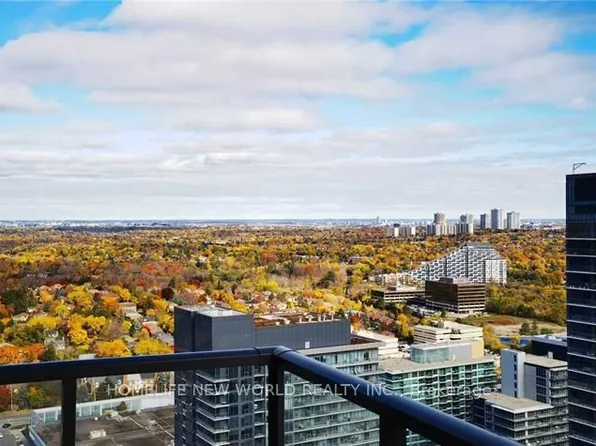 95 McMahon Dr, Toronto, ON