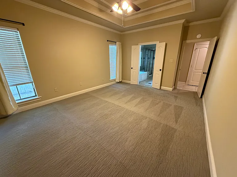 136 Captain Hm Shreve Blvd — Photo 12