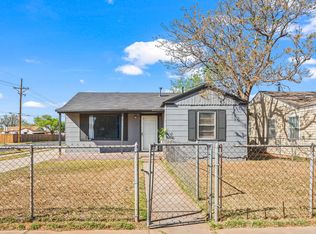 2624 2nd St, Lubbock, TX 79415