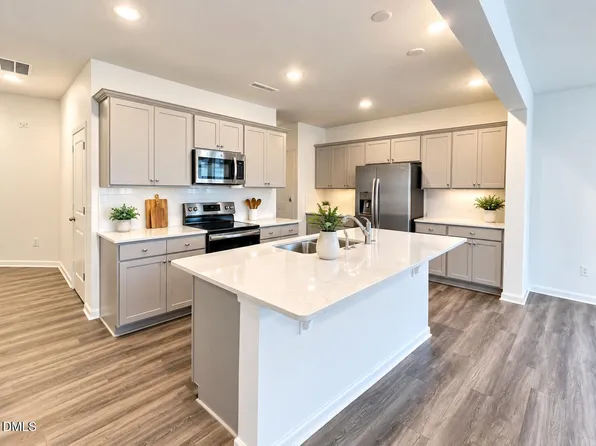 249 Lily Patch Ln, Smithfield, NC