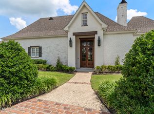 25 Sunset Hl, Hattiesburg, MS 39402