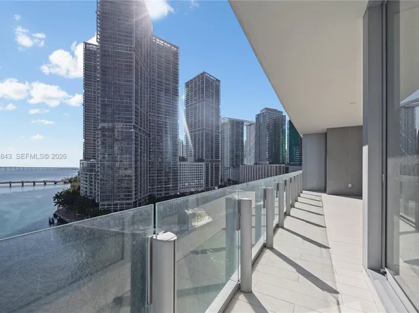 300 Biscayne Boulevard Way #1102, Miami, FL 33131