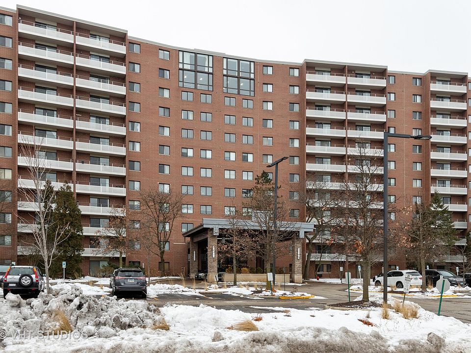 1st image of 21 Kristin Dr Unit 612