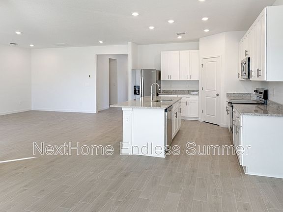 5th image of 12719 Senbay Ct