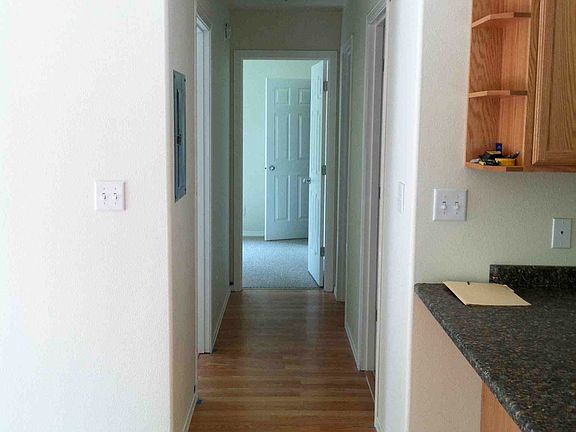 4th image of 2240 Betts Byp