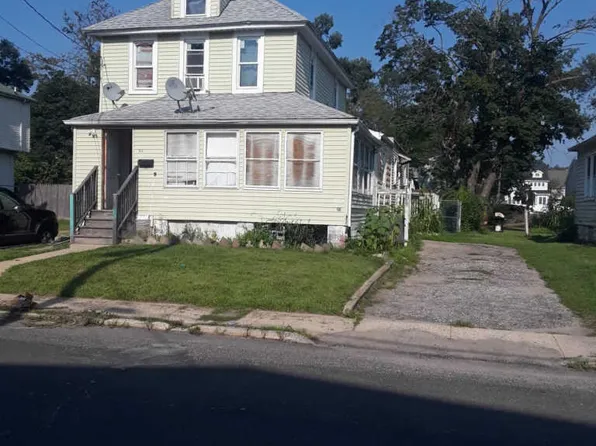 30-32 Linden Ave, Lakewood, NJ 08701