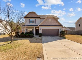 1423 Vandenberg Dr, Fayetteville, NC 28312
