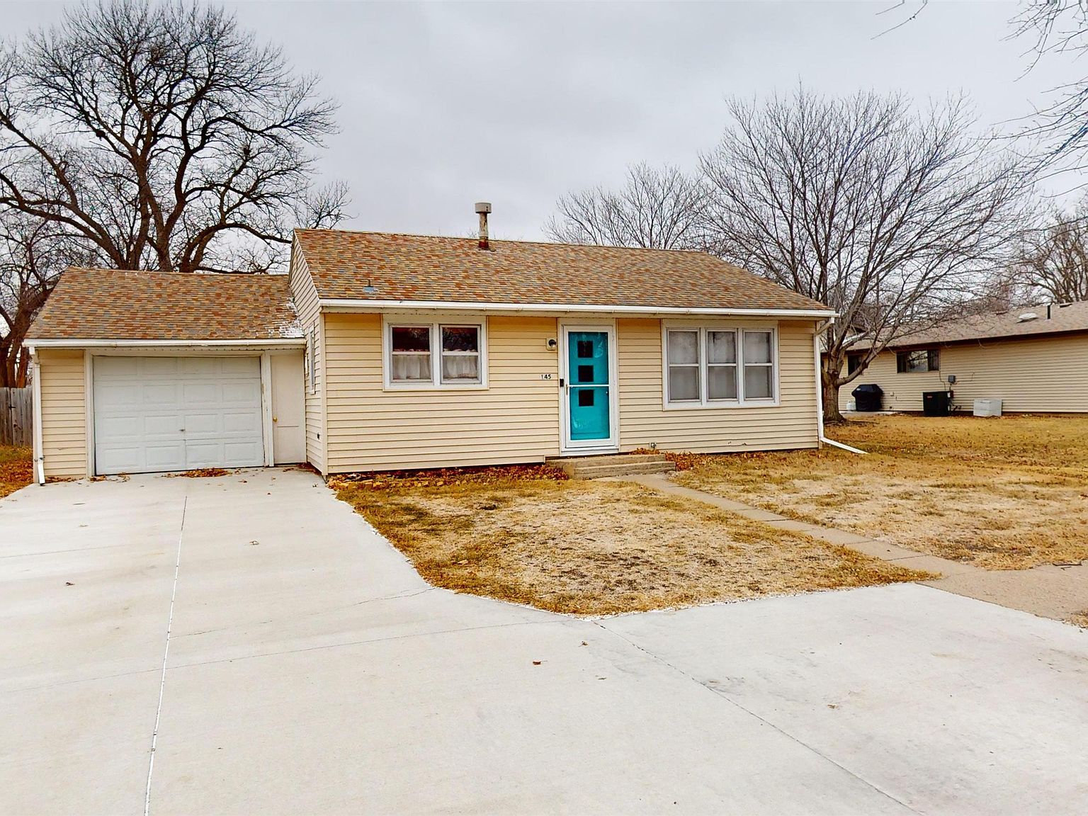 145 S 9th St, David City, NE 68632 Zillow