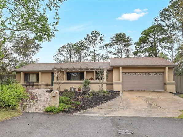 811 Gatehouse Dr, Winter Springs, FL 32708