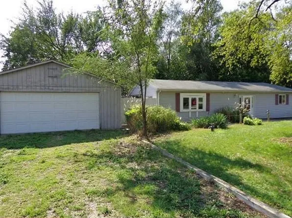 416 E Toledo Ave, Peoria Heights, IL 61616
