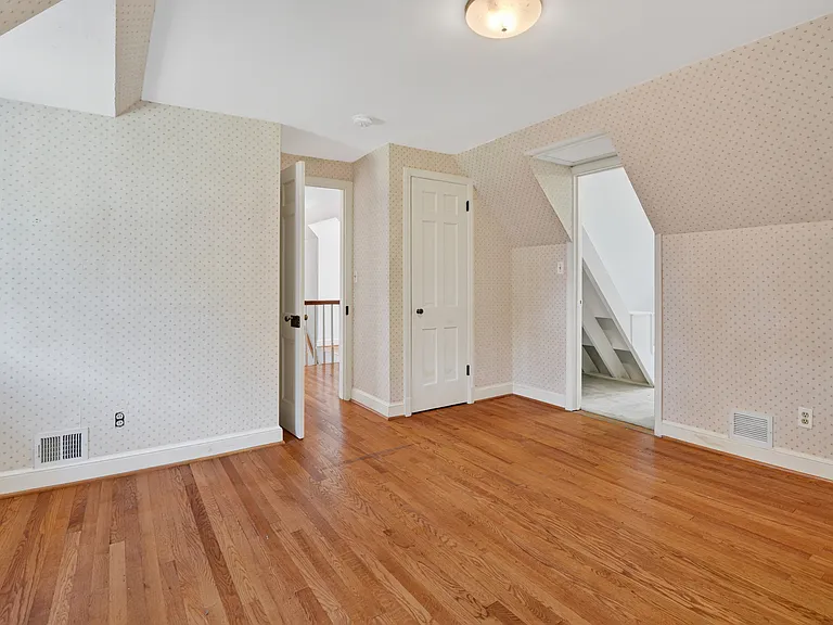 9107 River Rd — Photo 24