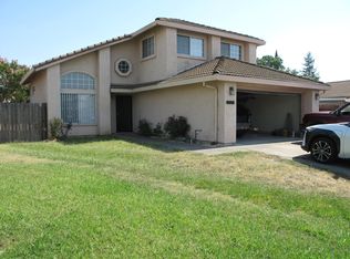 6905 Cal Valley Way, Sacramento, CA 95822