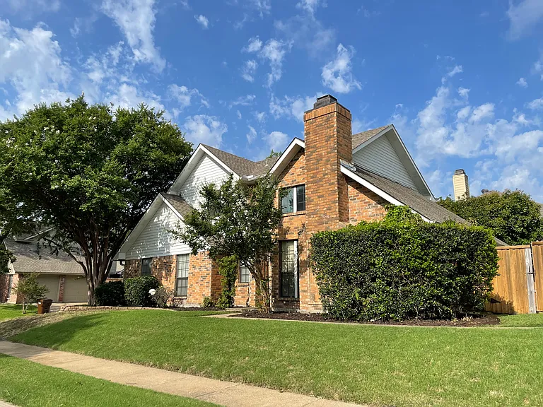 4400 Odessa Dr — Photo 1