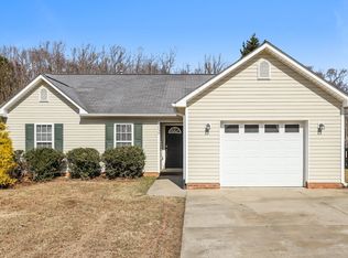 2459 Joshua Ln, Winston Salem, NC 27127