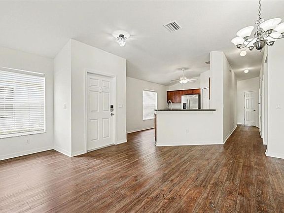 3rd image of 9096 SOUTHERN CHARM CIRCLE