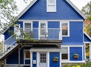 15 Maple Ter #1, Newton, MA 02458