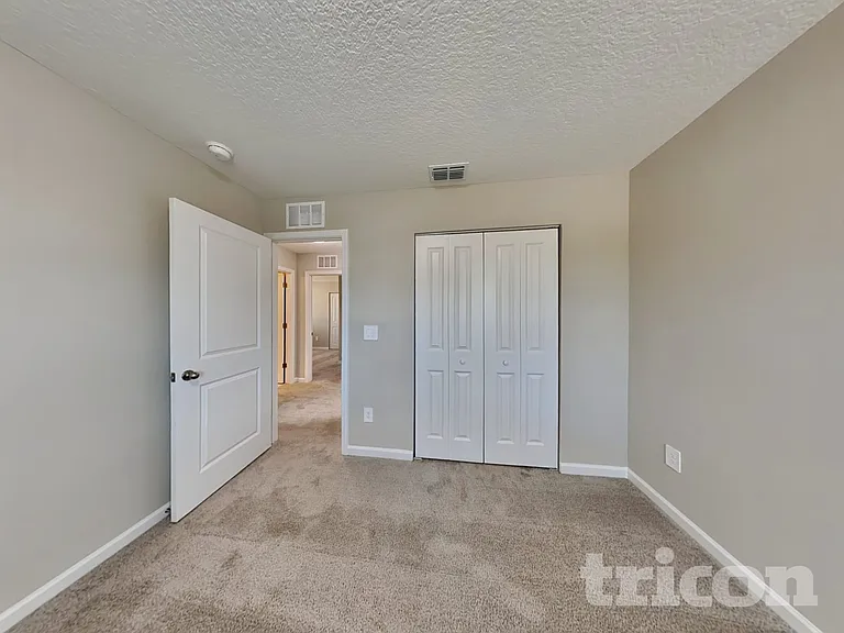 56 Raphael Ln — Photo 13