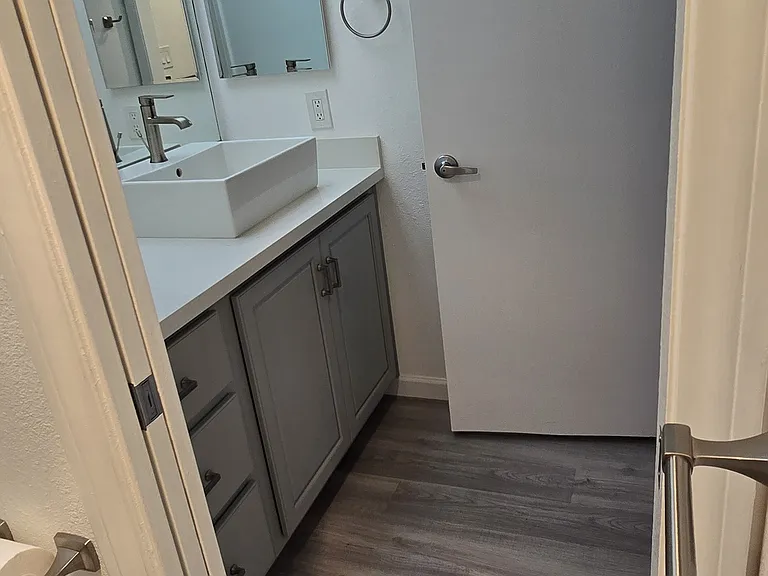 333 Orange Ave #15 — Photo 18