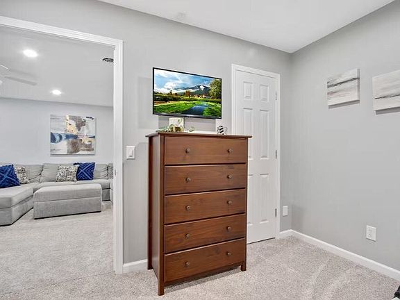 3rd image of 3786 Broadway St #4