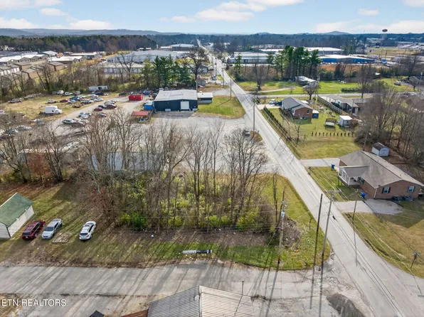 Fisk Rd, Cookeville, TN 38501