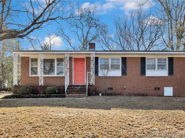 4009 Village Dr, Fayetteville, NC 28304