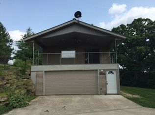 8629 Davis St, Verona, WI 53593