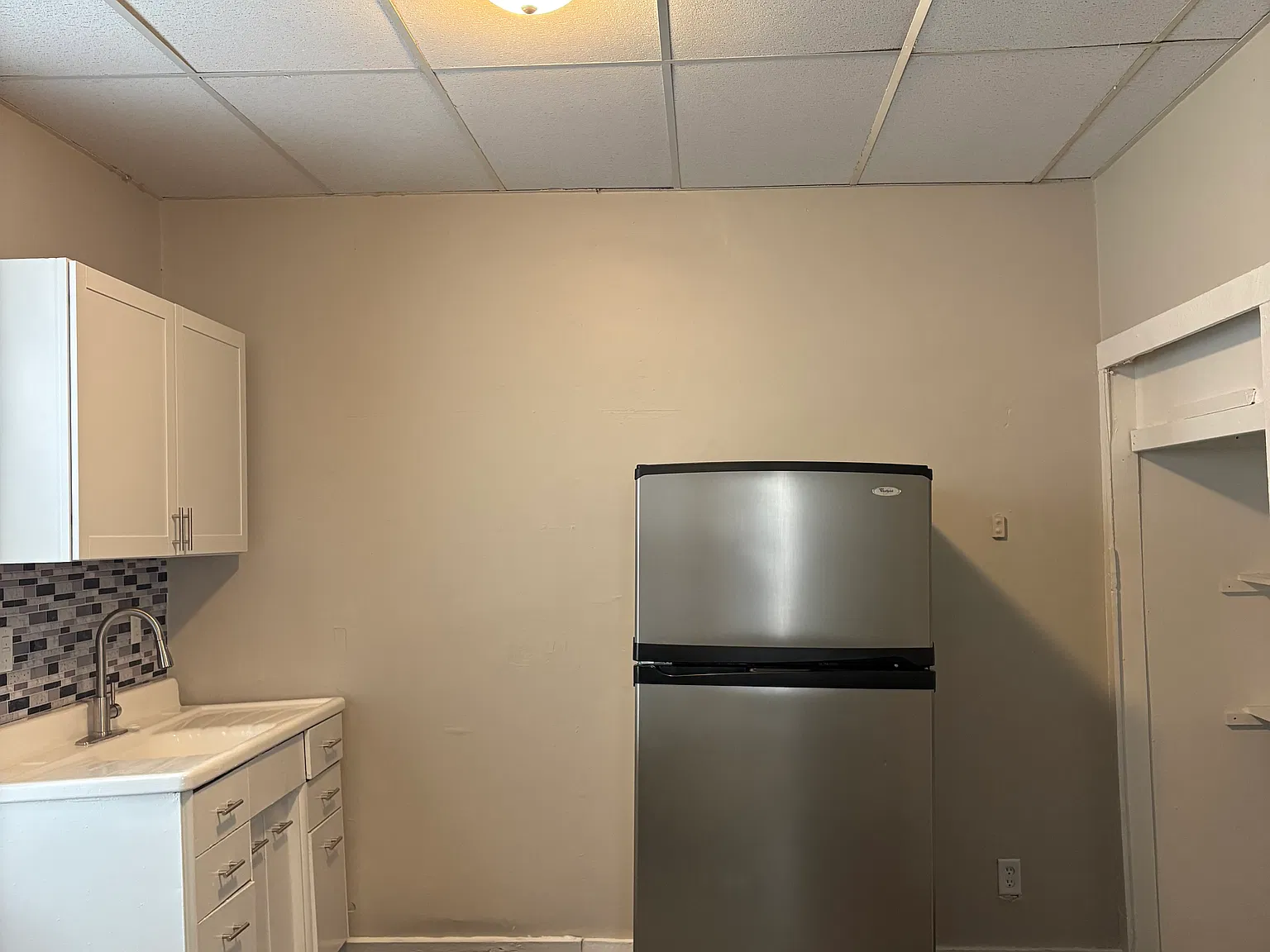 1 Bed 1 Bath - $900 — Photo 4