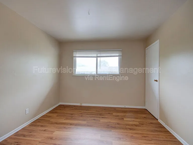 1315 Argo Ln #4 — Photo 9