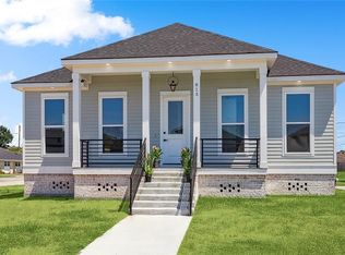 813 Rowley Blvd, Arabi, LA 70032