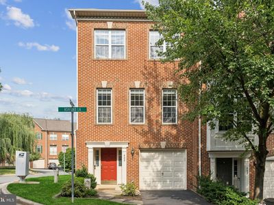 400 Ashford Ln, Alexandria, VA, 22304