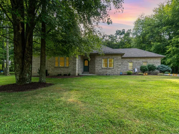 2710 Cedar Trce, Batavia, OH 45103