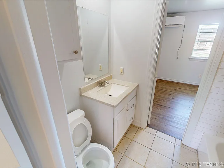 13858 S 292nd East Ave #C — Photo 11