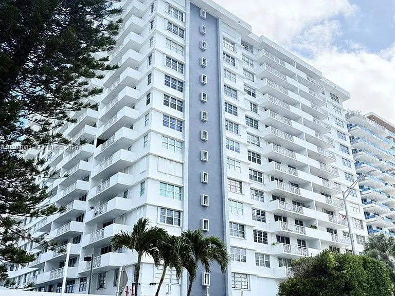 5825 Collins Ave #7B — Photo 15