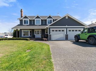 6748 Henry St, Chilliwack, BC V2R2Z9