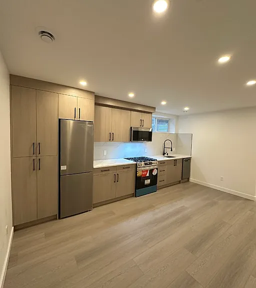 159 Everwoods Park SW #1A — Photo 5